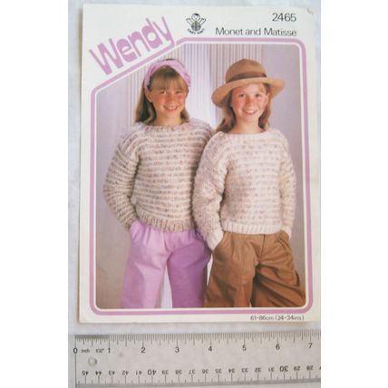 Vintage: Wendy 22465 girl's sweaters, Monet & Matisse, 24-34 inch, 61-86 cm
