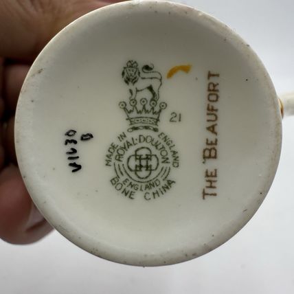 Royal Doulton England The BEAUFORT DEMITASSE 1930 Tea Cup & Saucer Porcelain