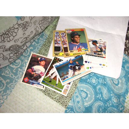 Grab Bag of Over 1000 Baseball Cards from 1980's and 1990's