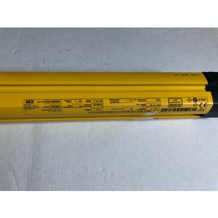 NEW SICK XC40S-1203A0A00AA0 SAFETY LIGHT CURTAIN 24vDC,1 204 118,SU