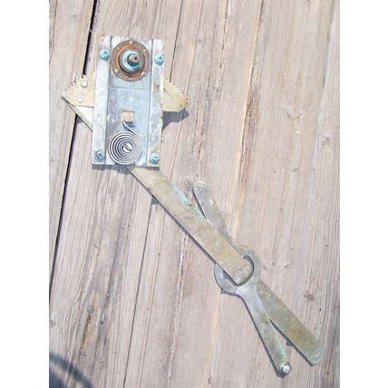 1968 Dodge Truck Power Wagon RH Door Window Regulator OEM