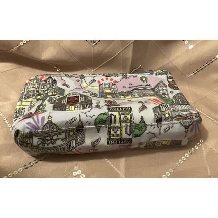 A Very Sweet Cath Kidston Makeup Bag