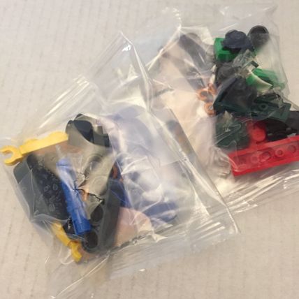 NEW Official Lego Holiday Toy Drill Truck & Holiday Express Microsets