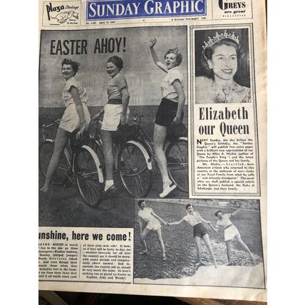 VINTAGE ORIGINAL SUNDAY GRAPHIC NEWSPAPER APRIL 13 1952 QUEEN ELIZABETH 11