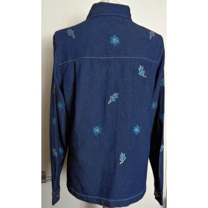 Quacker Factory Embroidered Long sleeved Denim Blue Shirt XS
