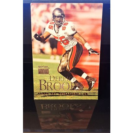 DERRICK BROOKS 1999 SKYBOX PREMIUM FOOTBALL CARD #163