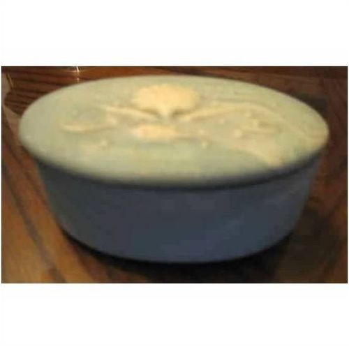 PRETTY VINTAGE LIGHT BLUE & WHITE ALABASTER OVAL COVERED SHELL TRINKET BOX