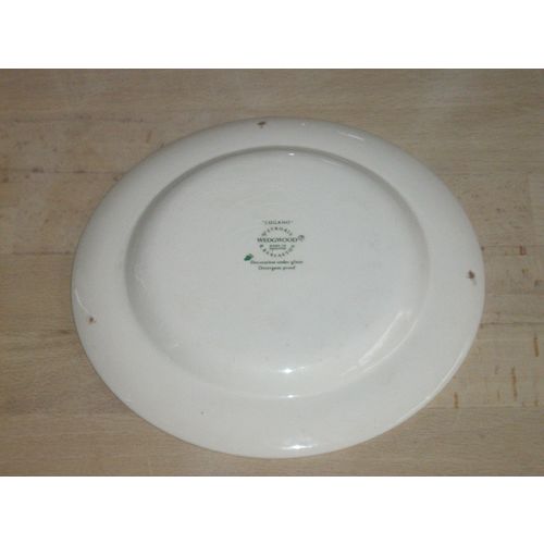 Wedgwood of Etruria & Barlaston Green Lugano Side Plate