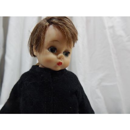 Madame Alexander,Vintage Blond Amish Boy, Tie Shoes, AO, Very Good Condition