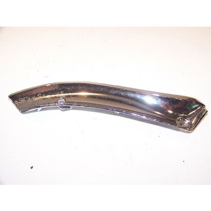 1965 CHRYSLER NEW YORKER LOWER QUARTER PANEL @ BUMPER TRIM OEM LH #2527985