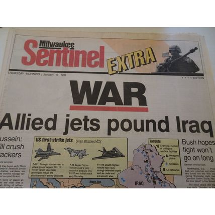 Milwaukee Sentinel - January 17, 1991 - WAR - EXTRA - Newspaper