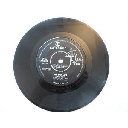 7" 1964 ,CLIFF BENNETT AND THE REBEL ROUSERS ONE WAY LOVE,.PARLOPHONE R5173,EXCE