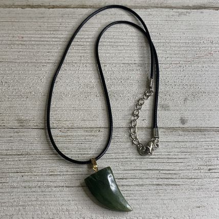 Vintage 70s Jade Sharks Tooth Pendant Necklace Adjustable Black Cord Chain 20"