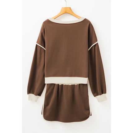 Coffee Color Contrast Loose Pullover and Lace-up Waist Skort Set