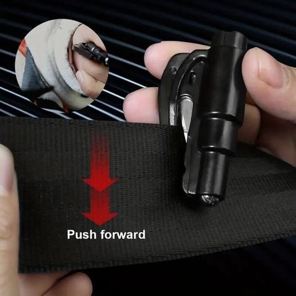 2x Black Keyring Window Glass Breaker Emergency Escape Tool Safety Belt Cutter