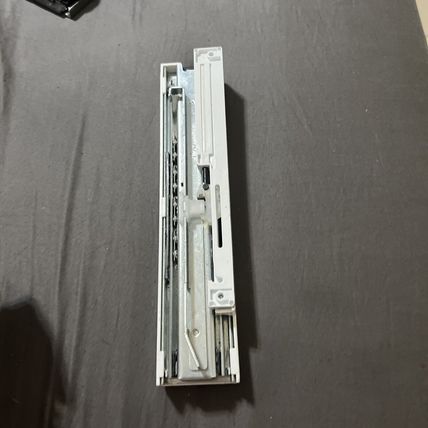 MEA624129 LG Rail