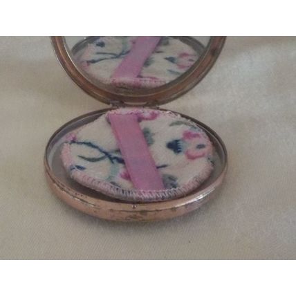 Vintage K24 Damascene Small Powder Compact of Mount Fuji with Pouch