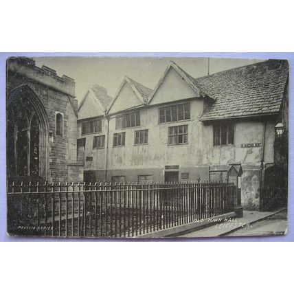 vintage postcard Old Town Hall, Leicester
