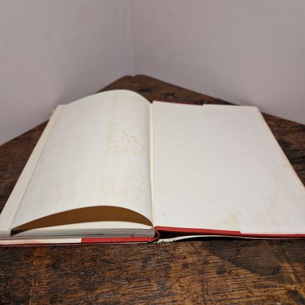 Cliff Bastin Remembers Hardback 1950 The Ettrick Press (Moisture damage)