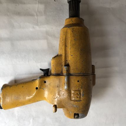 INGERSOL-RAND 5040TAM1 1/2" PNEUMATIC IMPACT WRENCH, REVERSABLE, 1/4" N,FD
