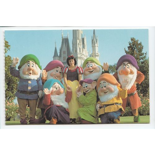 Snow White & the Seven Dwarfs at Walt Disney World Magic Kingdom Postcard 609