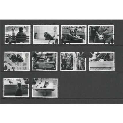 GB 2001 Cats and Dogs Self Adhesive Set SG 2187/96 Fine Used