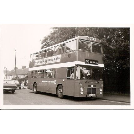 Black & White Photograph of Maidstone & District Motor Services Ltd. - FKM 303V