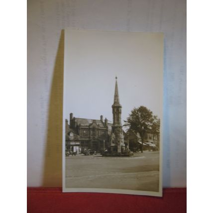 THE CROSS, BANBURY, OXON. unused vintage postcard RP =