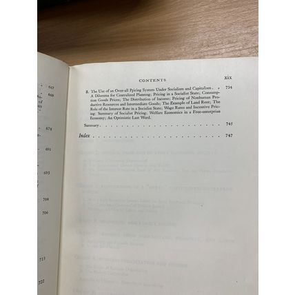 1953 "ECONOMICS AN INTRODUCTORY ANALYSIS" 1.3kg THICK HARDBACK BOOK (P7)