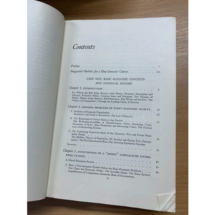 1953 "ECONOMICS AN INTRODUCTORY ANALYSIS" 1.3kg THICK HARDBACK BOOK (P7)