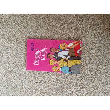 Vintage "Tammy" doll from Ideal clothes catalogue