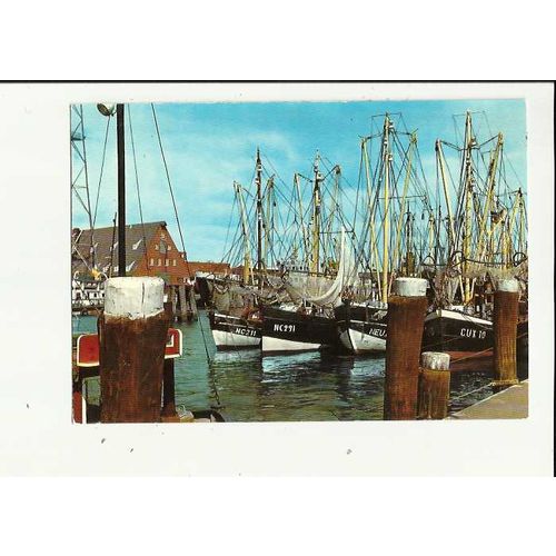 Germany CUXHAVEN Fishing Boats Postcard by Jantzen (079.10)