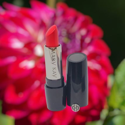 Powerful Pink Gel Semi-Matte Lipstick - Mary Kay