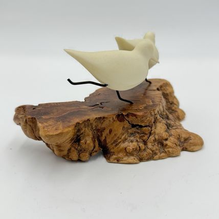 Vtg John Perry Seagull Running on Burl Wood Base Sculpture Signed 1986 Figurine