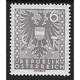 Mi 700: 6 pf. violet Definitive Stamp: National Arms.