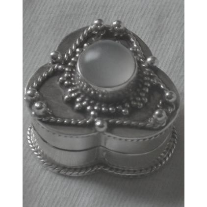 Greenish agate mini silver box