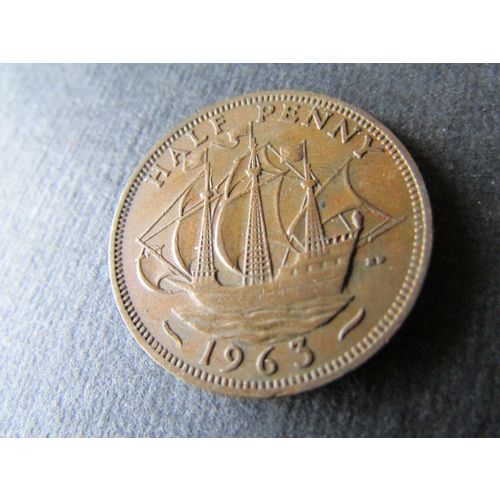 1963 QUEEN ELIZABETH II HALFPENNY - COIN - 4 FREE POST. AA