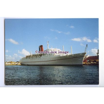 LN0690 - Carnival Cruise Lines Liner - Mardi Gras , built 1961 - postcard