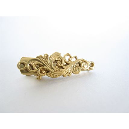 Small tiny gold metal filigree hair pin alligator clip barrette for fine thin