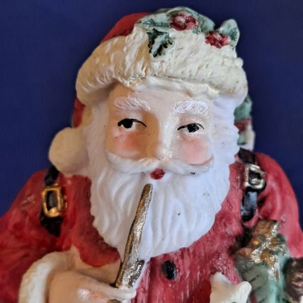 International Resourcing SANTA Claus 4 1/2 FIGURINE 1992 Christmas United States