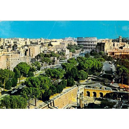 Roma Via Fori Imperiali Italy Postcard used crease