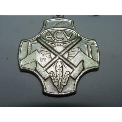 Vintage Belgian Medal ACV Hulde En Erkentelijkheid, Scalloped Cross Shaped 4.1cm