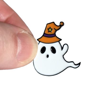 Pin Badge Enamel Ghost 2.6cm x 2.5 cm Fun Comic Spooky BA103