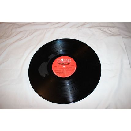The Beatles 3LP Boxset-THE BEATLES THE HISTORIC RECORDINGS