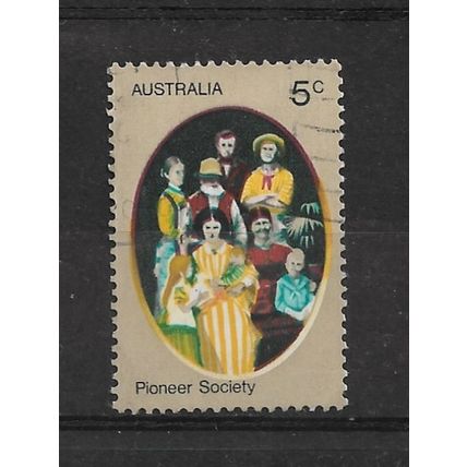 Australia.SG523 5c Pioneer Family.Fine Used.Jan22g