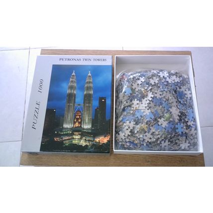 PETRONAS TWIN TOWERS, MALAYSIA Jigsaw Puzzle (1000 Piece)