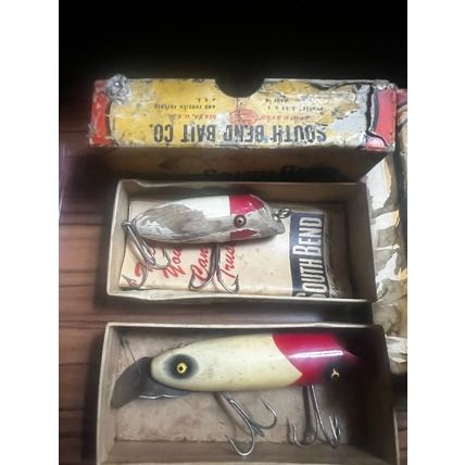 Lot of Vintage Fishing Lures: See below
