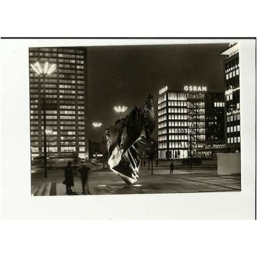 Germany BERLIN Die Flamme Sculpture Postcard by Landesbildstelle