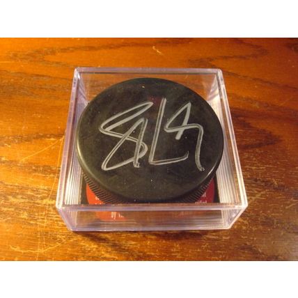 Autographed Hockey Puck, w/COA, SIDNEY CROSBY, Penguins