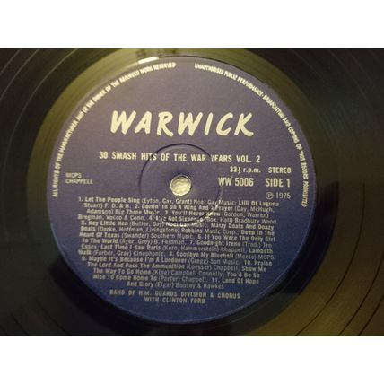HER MAJESTY’S GUARDS DIVISION BAND – 30 SMASH HITS OF THE WAR YEARS - 12" LP